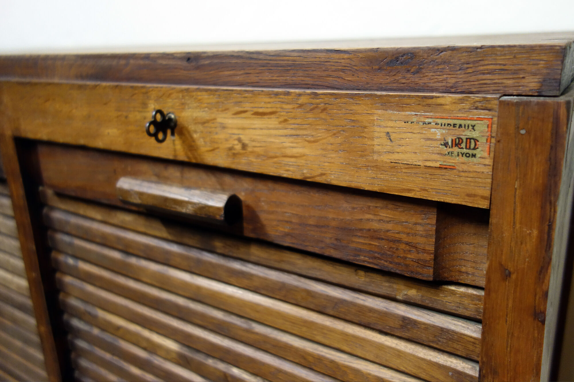 Curtain binder cabinet triple 50 years