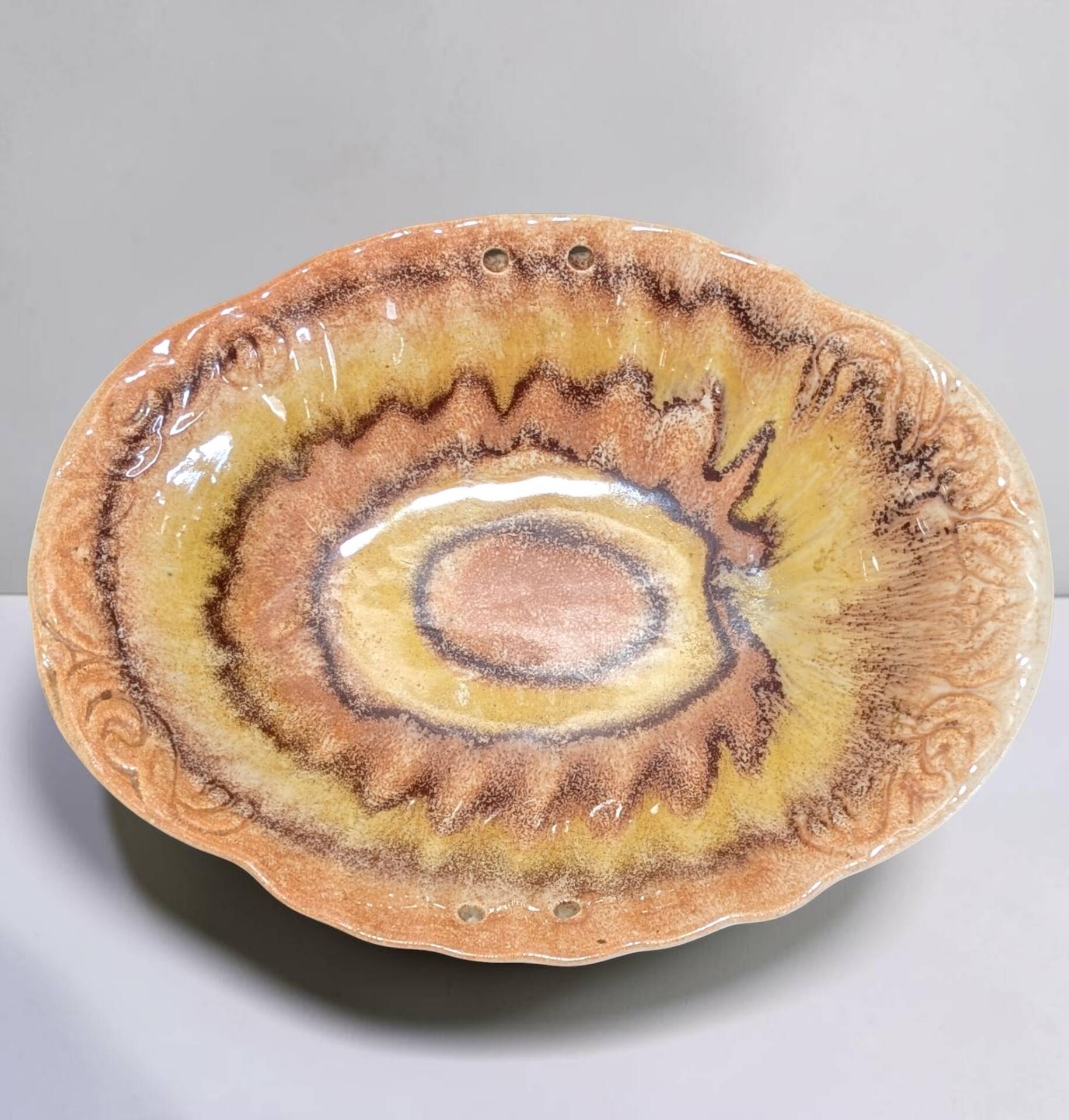 Vintage ceramic dish / catchall – West Germany 902