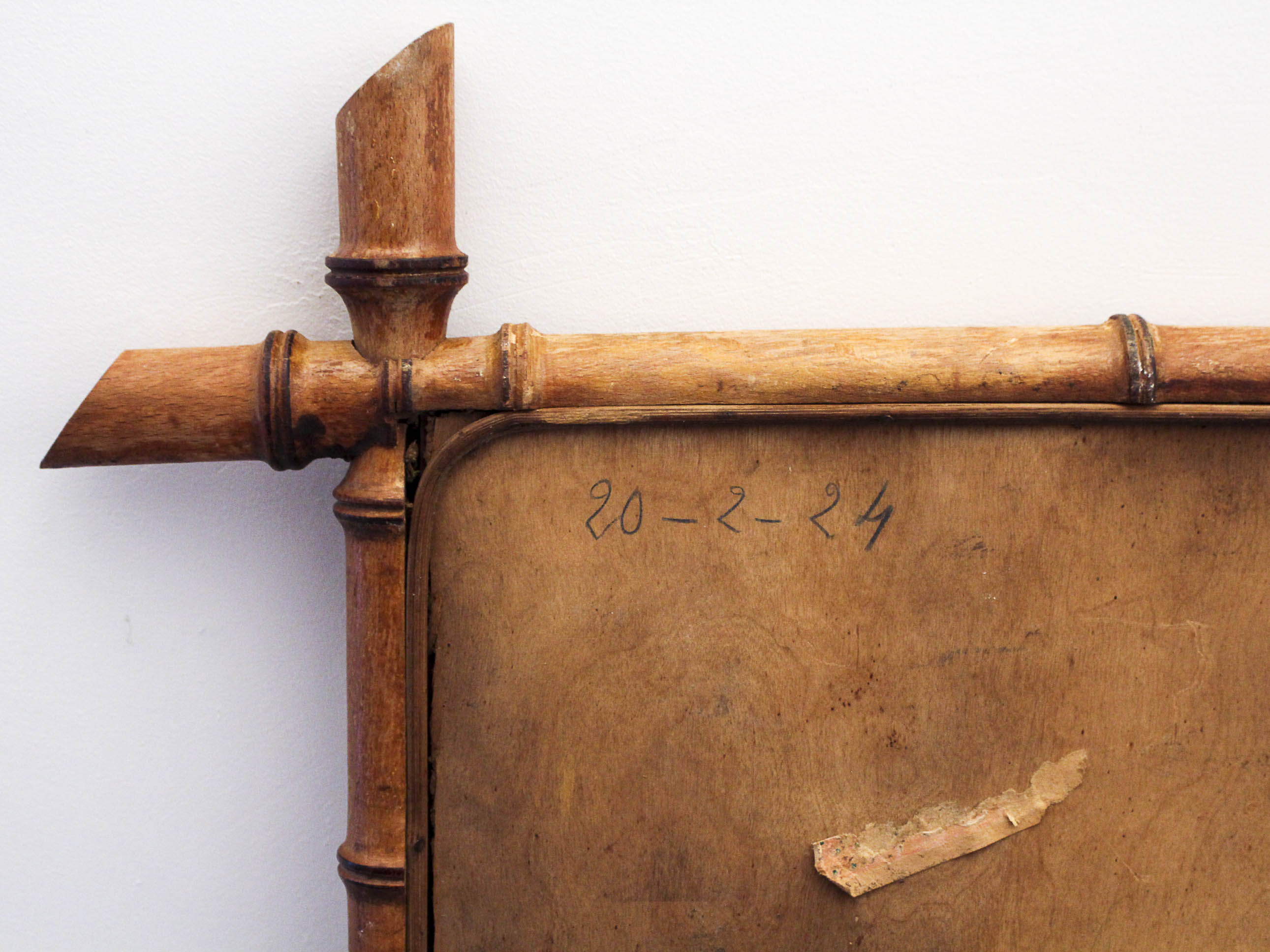 Miroir bois imitation bambou années 20, 70x52 cm