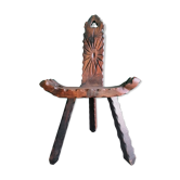 Chaise de montagne tripode en bois sculpté 1950