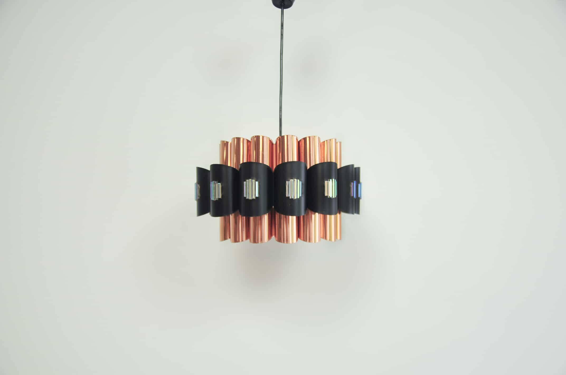 Lampe suspendue en cuivre avec nacre par Werner Schou