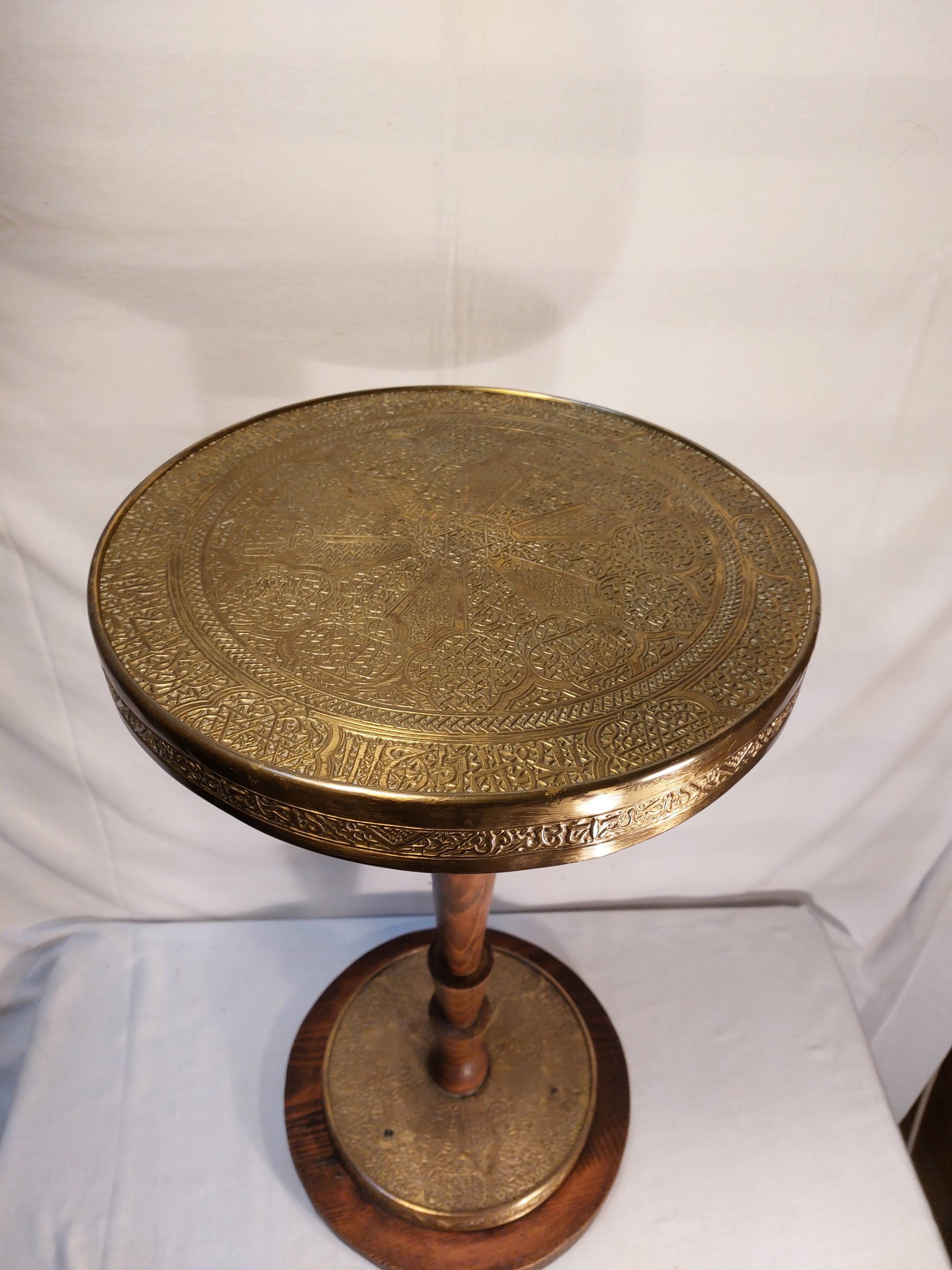 Oriental vintage pedestal table tea table