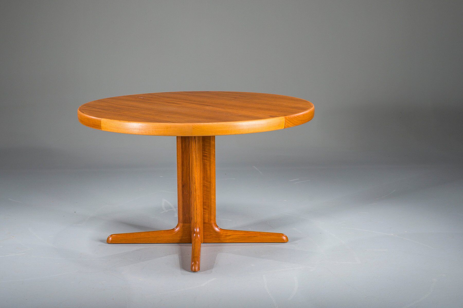 Vintage round teak dining table, 1960s