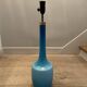 Lampe scandinave verre bleu et laiton (Holmegaard Danemark)