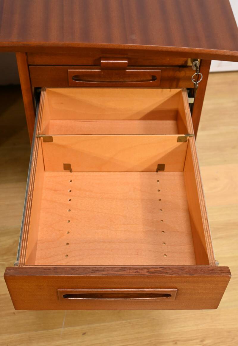 Bureau de Direction ORDO en Acajou – 1960