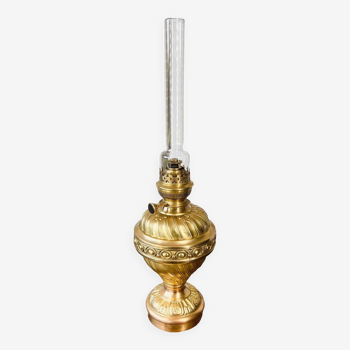 Large gilded brass oil lamp
