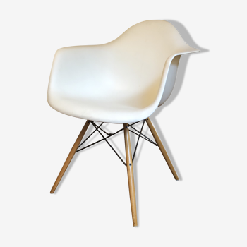 Fauteuil DAW de Charles & Ray Eames pour Vitra
