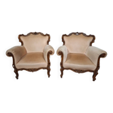 Pair of sculpted walnut armchairs – Louis XV style – 20th century