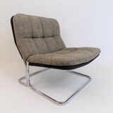 DUX International lounge chair