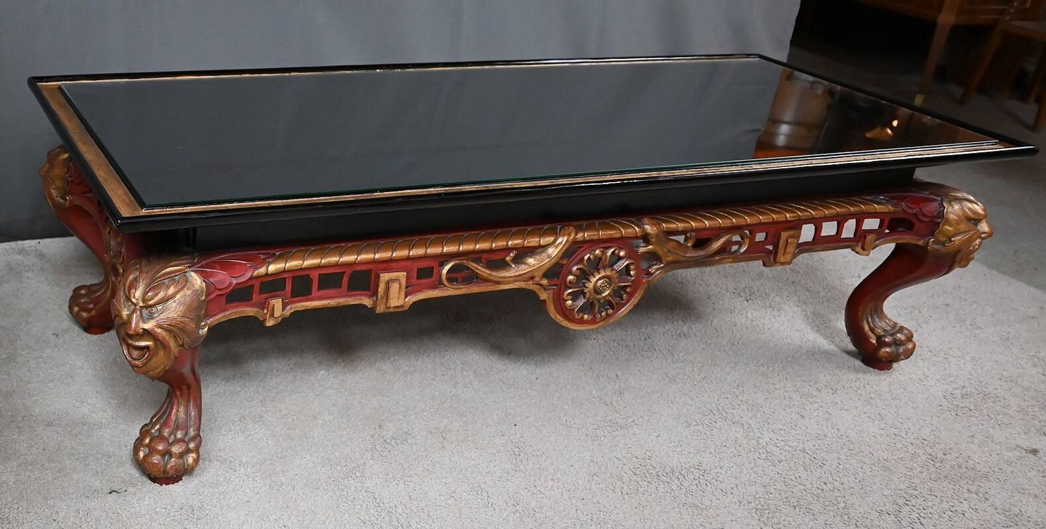 Grande Table Basse Impériale avec plateau de verre, Chine – XXe