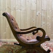 Fauteuil, rocking-chair, chesterfield en cuir havane