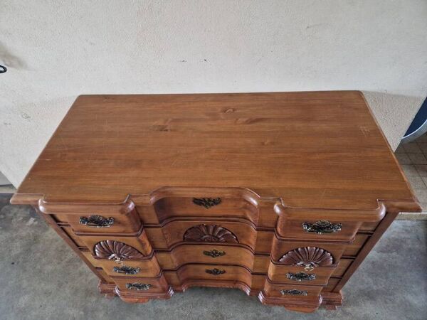 Commode arbalète à double ressaut - Chippendale, Mahogany - Merisier