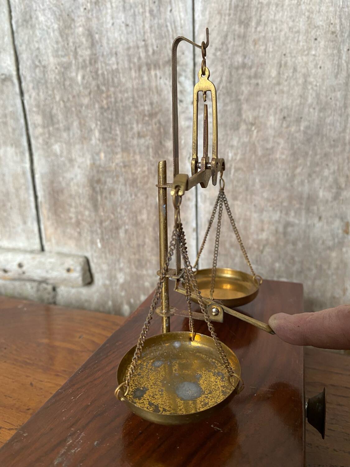 Antique trebuchet precision scale gilt bronze + wooden box + weight