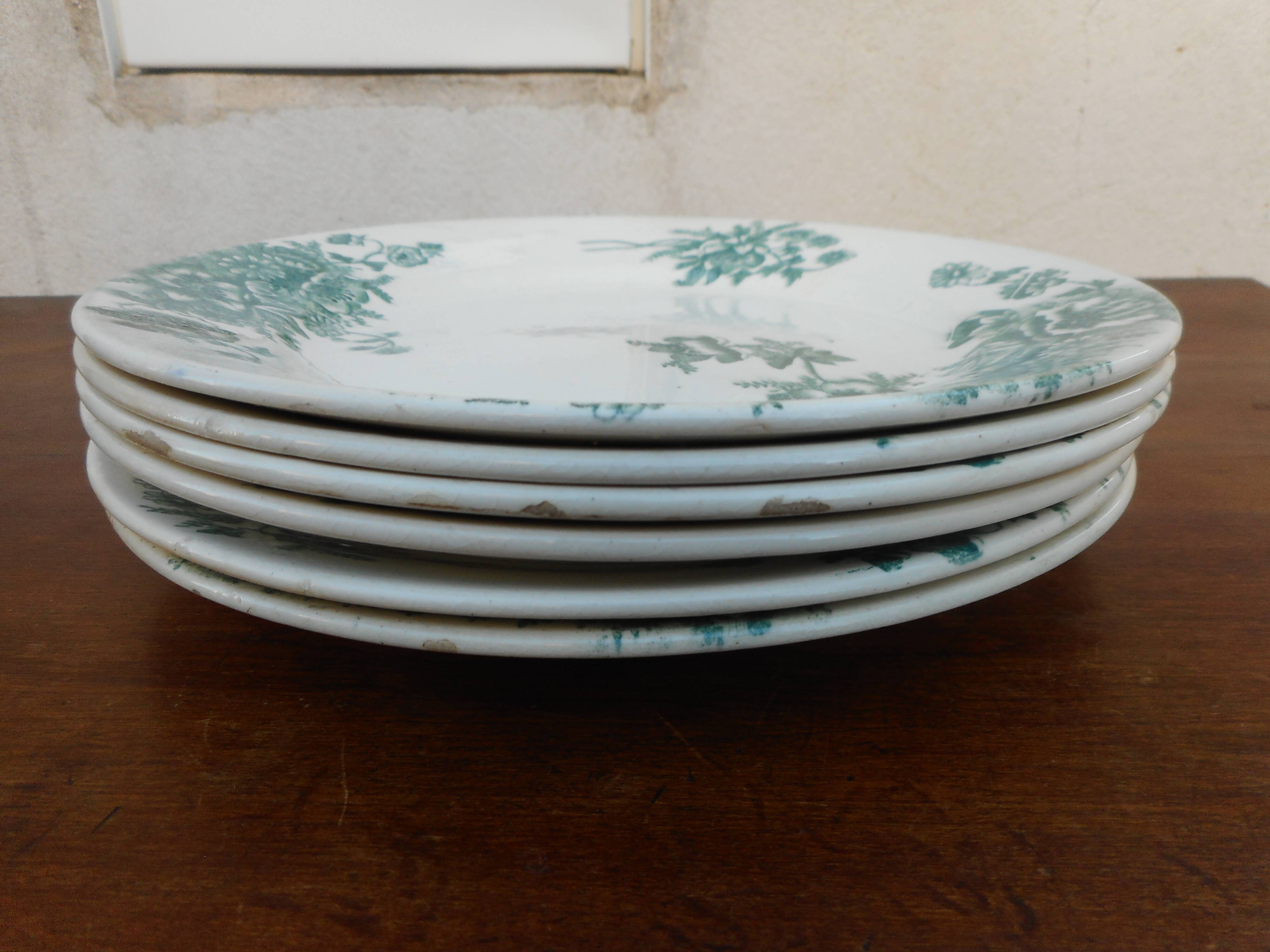 Six earthenware plates