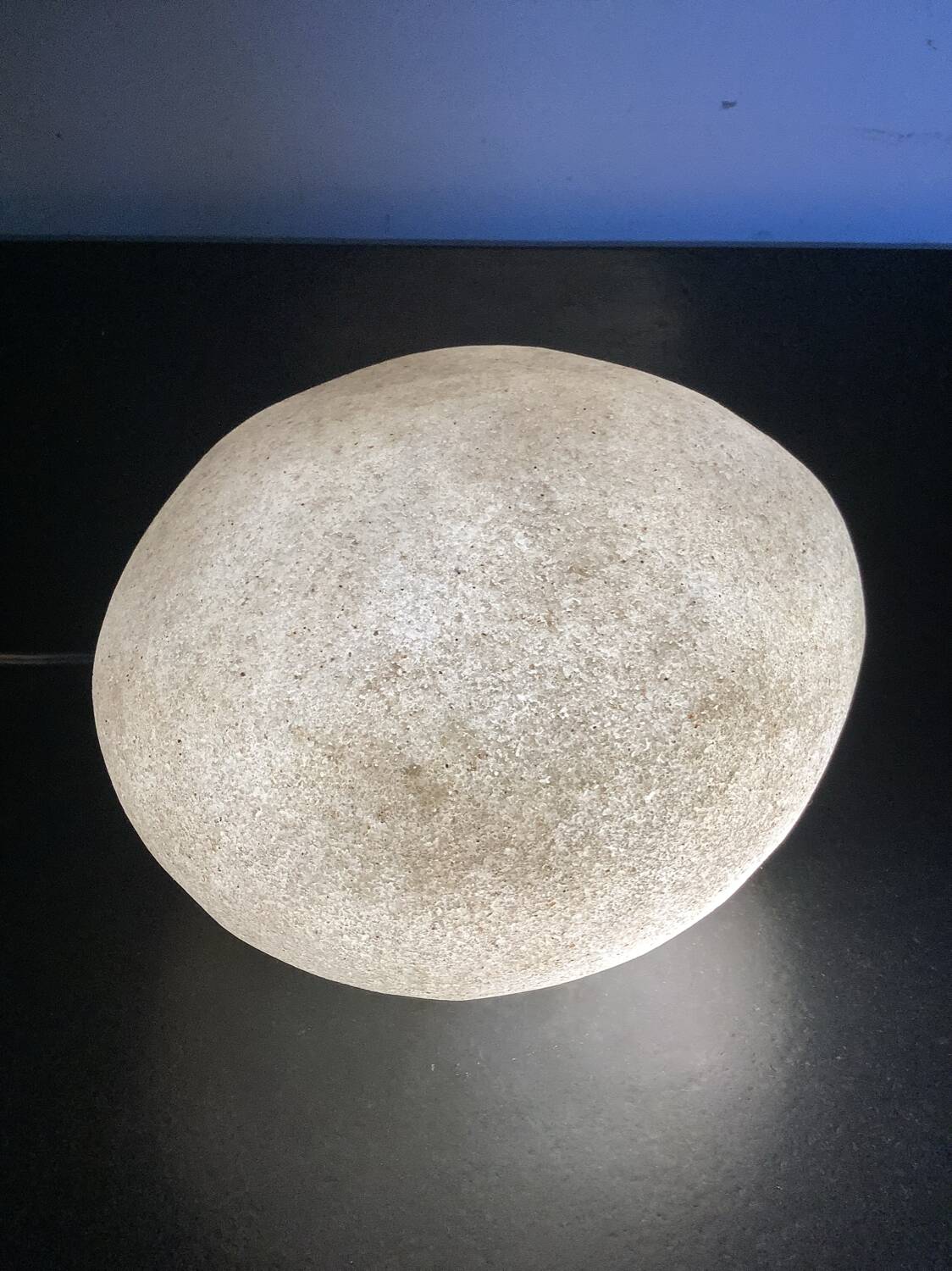 Cazenave rock lamp