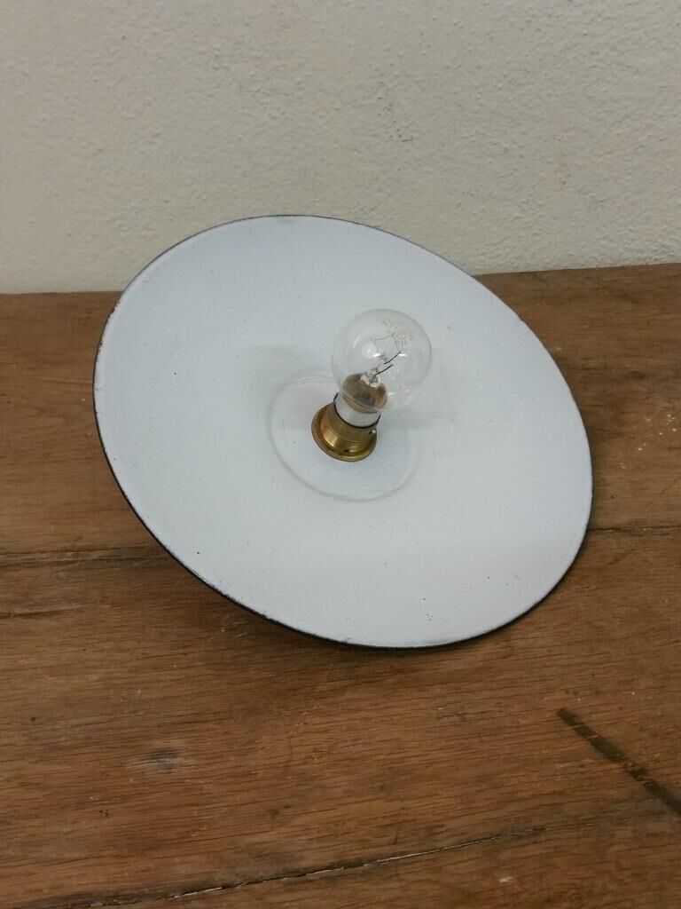 Hanging lamp in black enamelled plate
