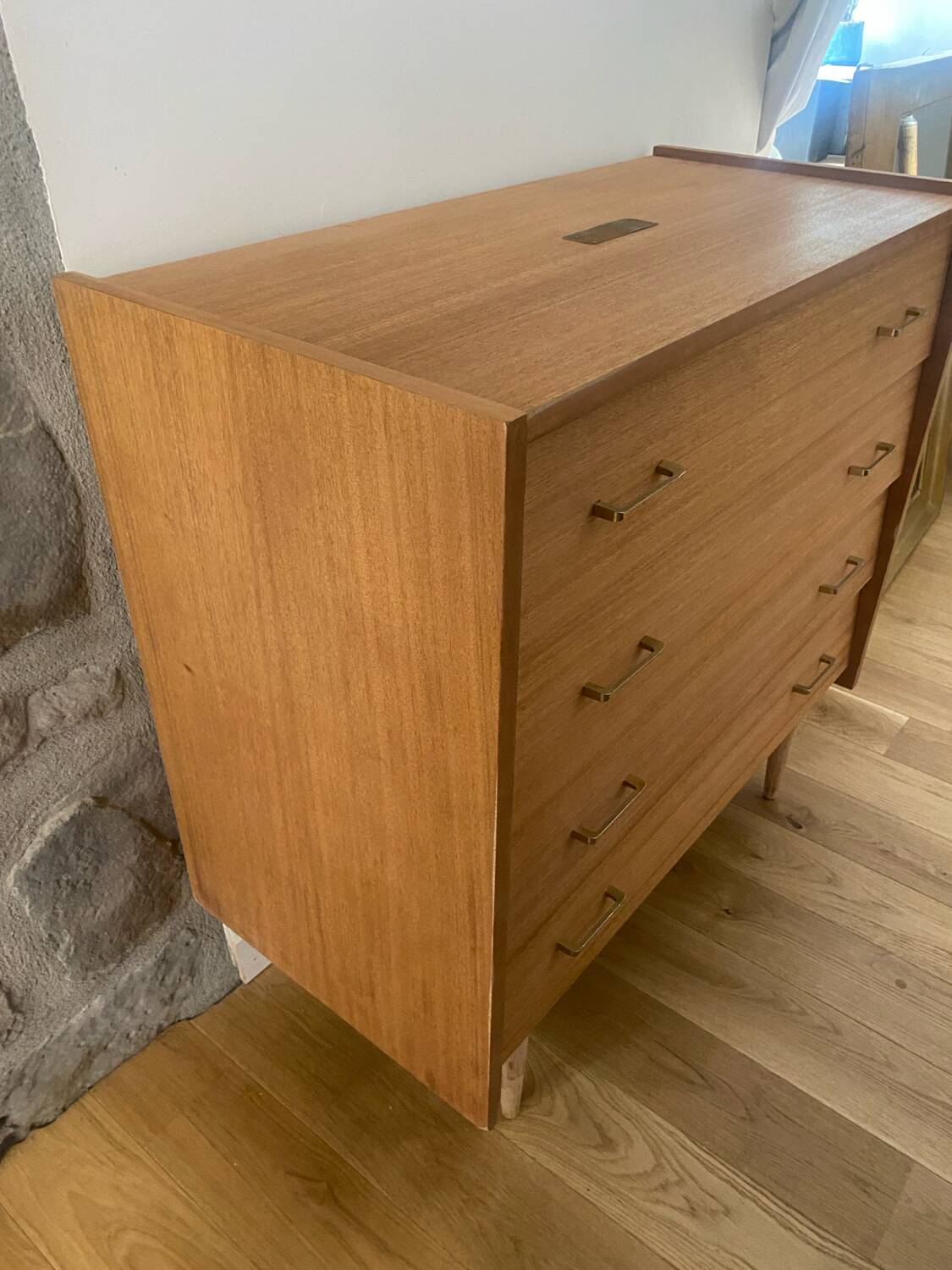 Commode scandinave
