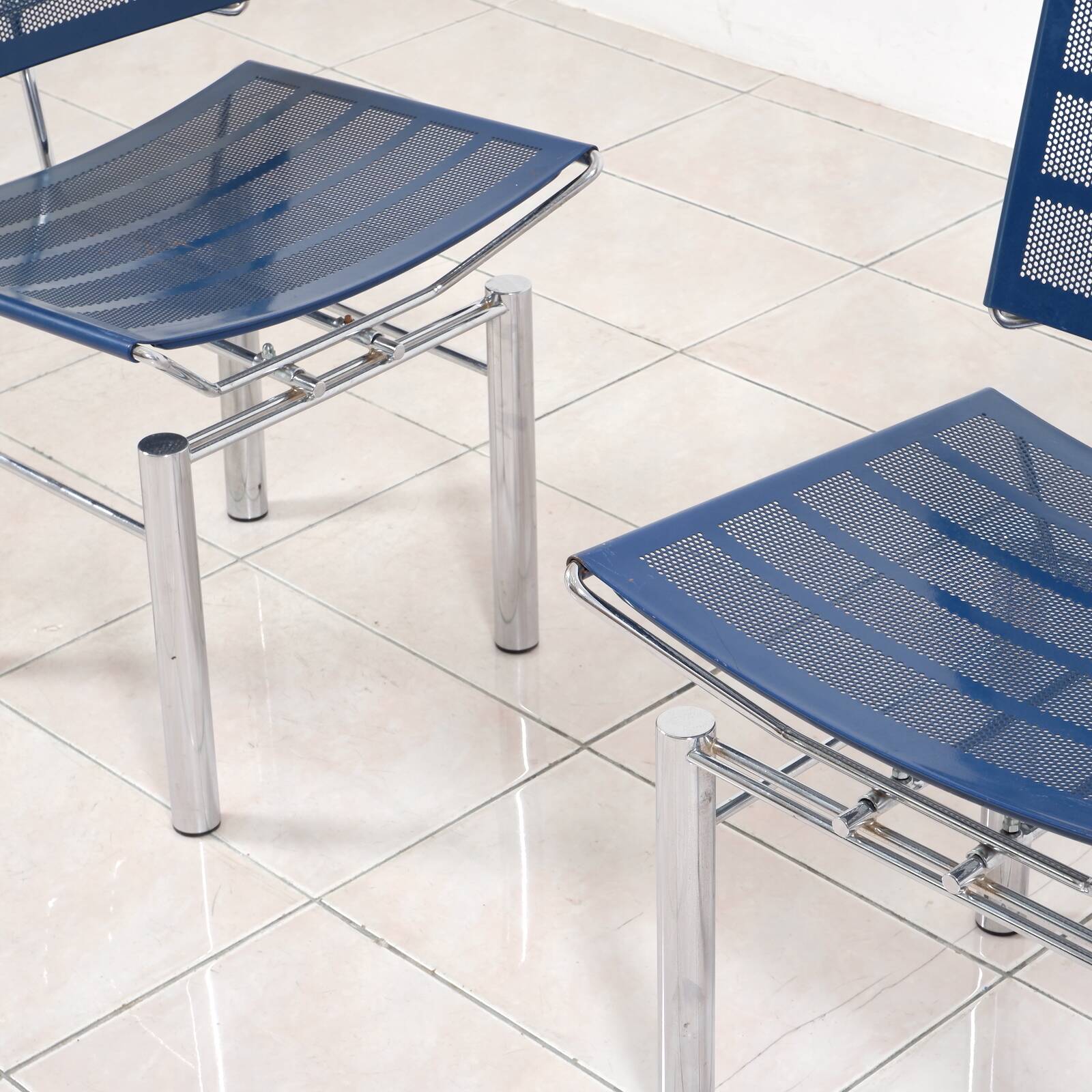 Set of 4 postmodern „8600“ chairs by Hans Ulrich Bitsch for Kusch & Co.