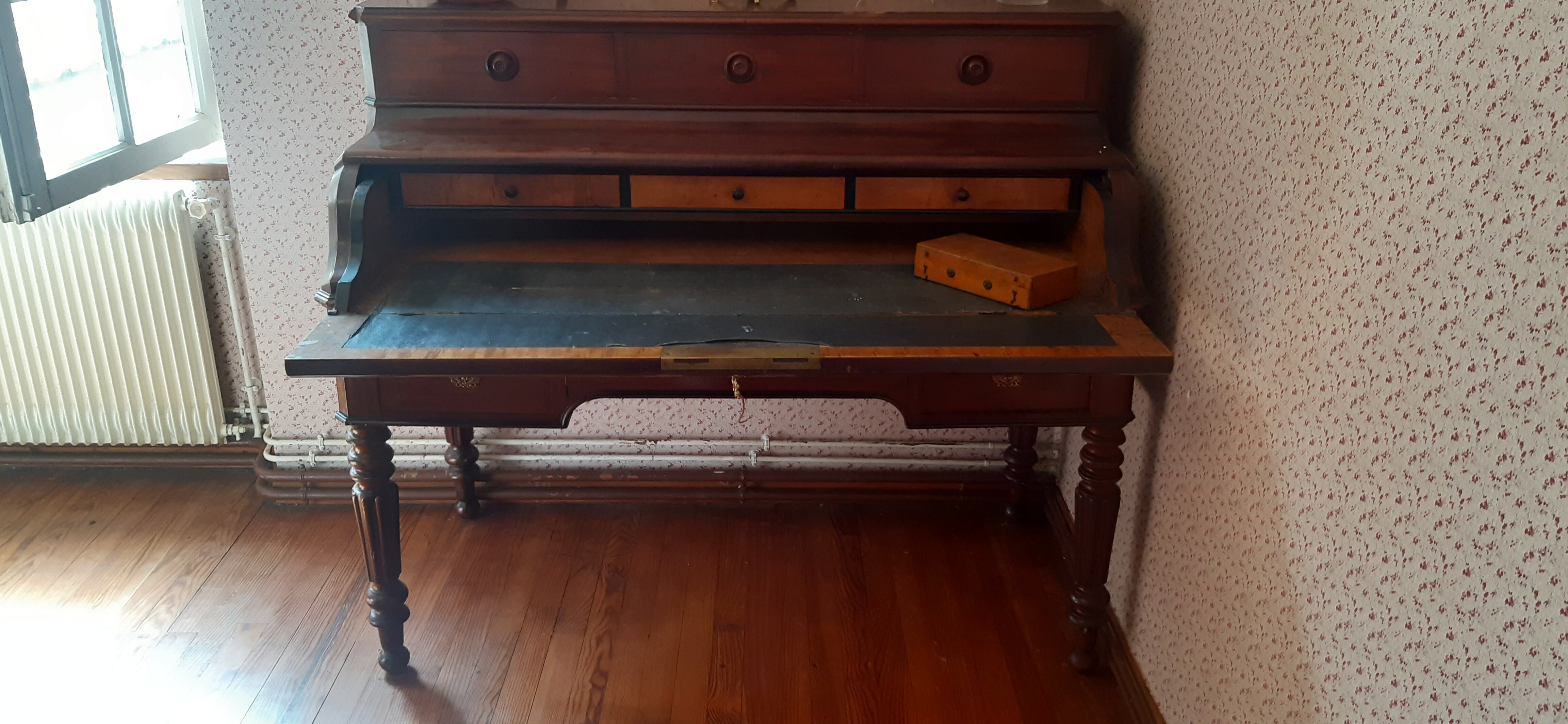 Secretaire ancien
