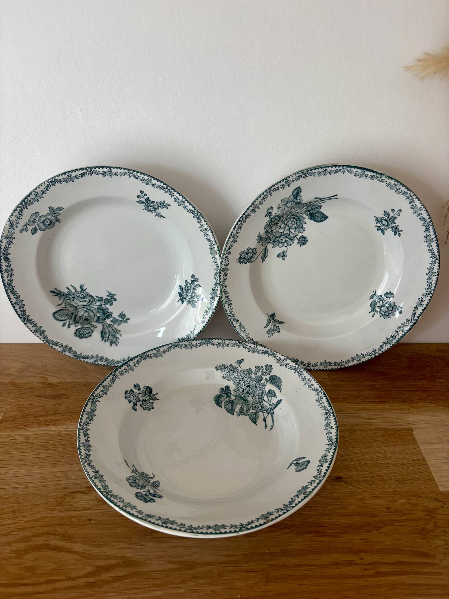 Set of 3 deep plates Terre de Fer St Amand bouquet