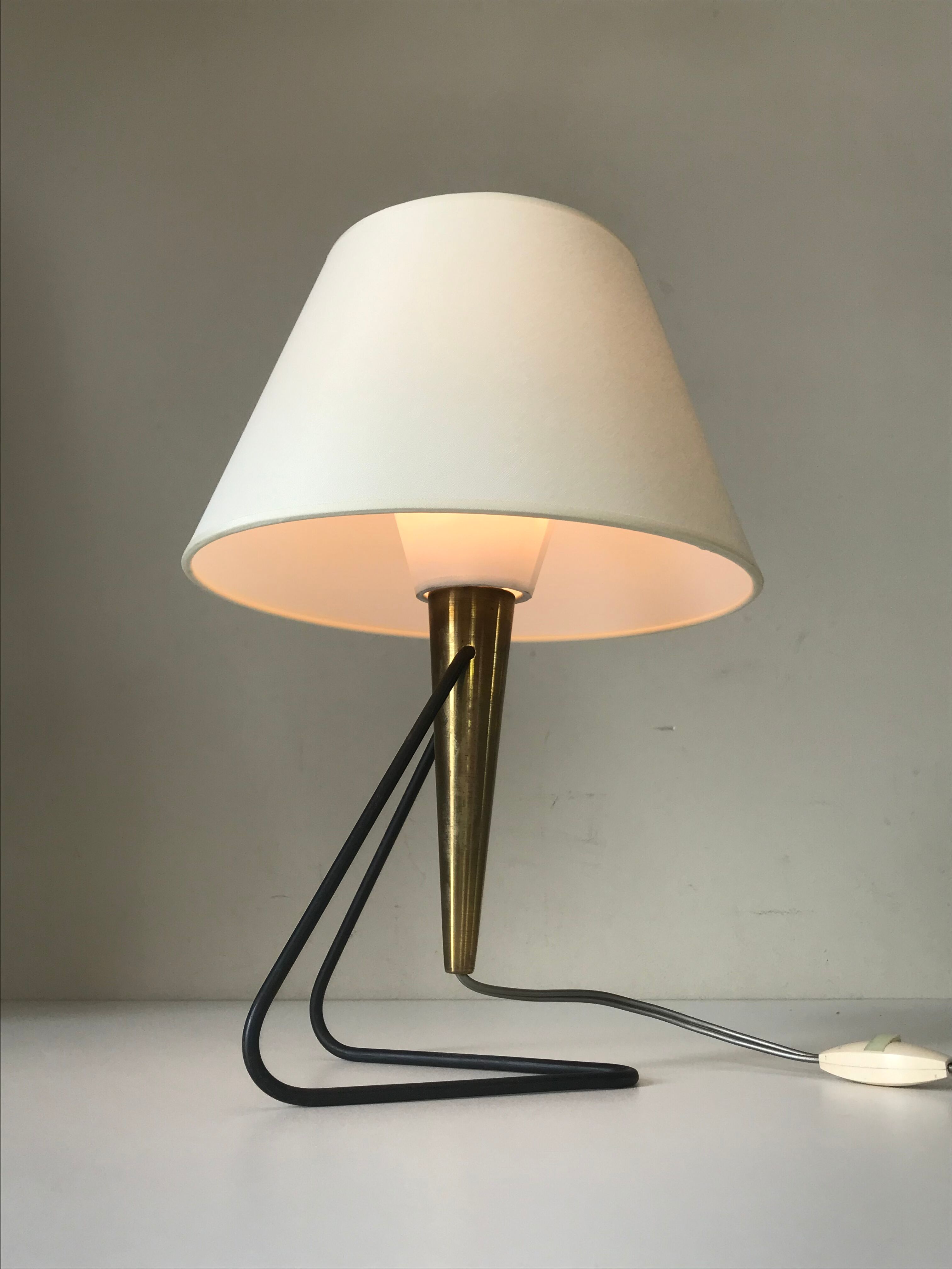 Lampe métal et laiton design 1960