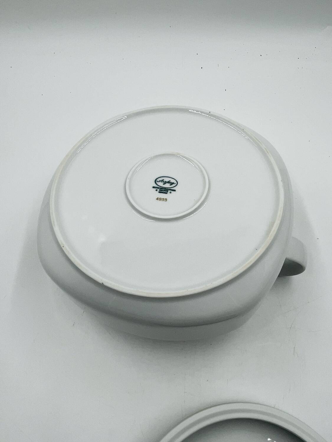 Arzberg gold thread soup tureen