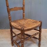 4 straw chairs with bar