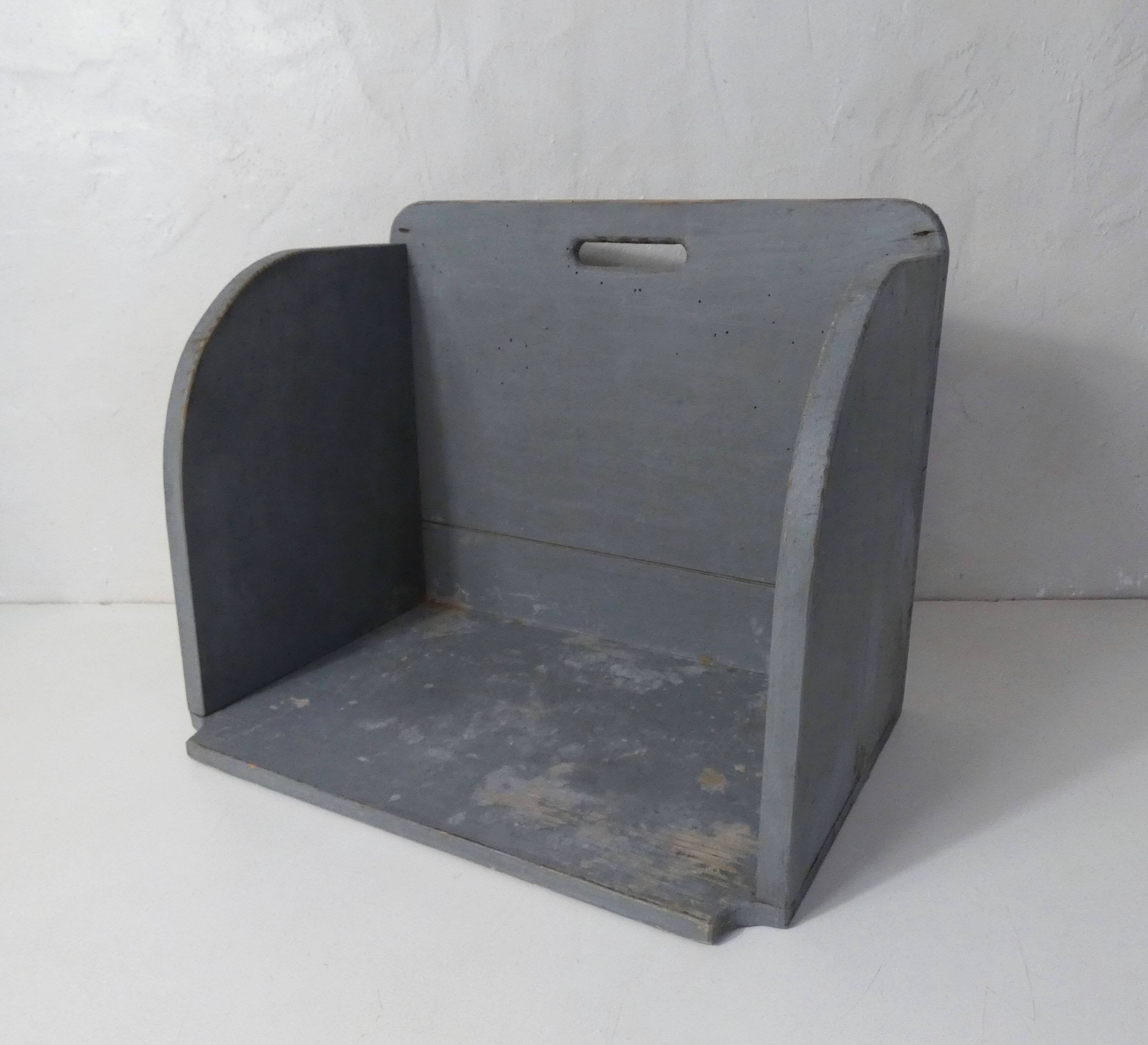 Ancien carrosse de lavandière étagère en bois