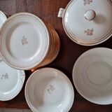 Porcelain table service
