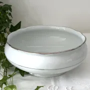 3 plats ronds porcelaine blanche