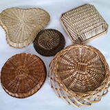 Lot of 5 wicker baskets