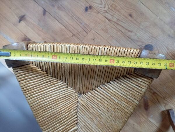 Tabouret tripode bois et paille style neo basque