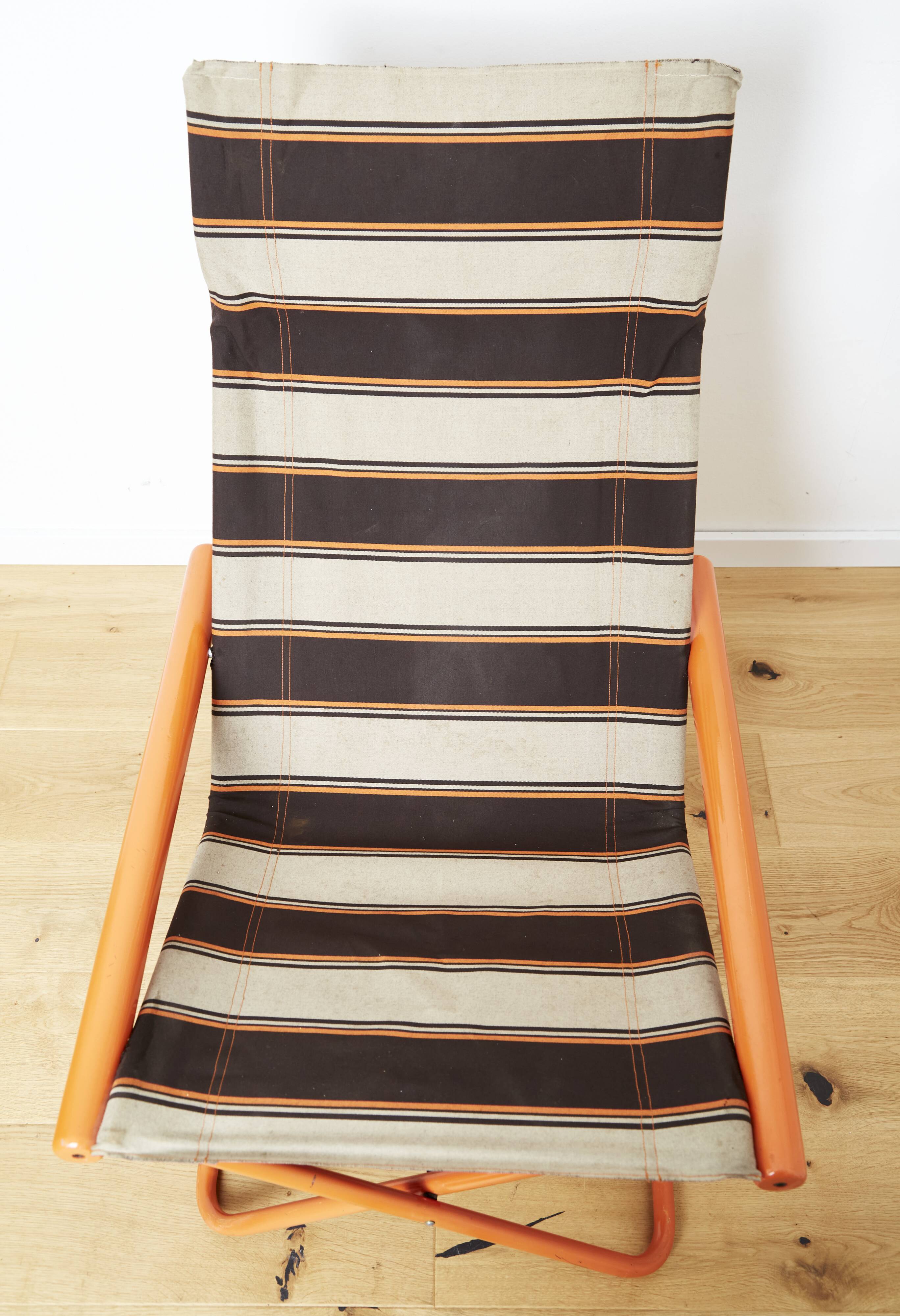 Nii Takeshi "NY chair X" folding chair for Linea Veam