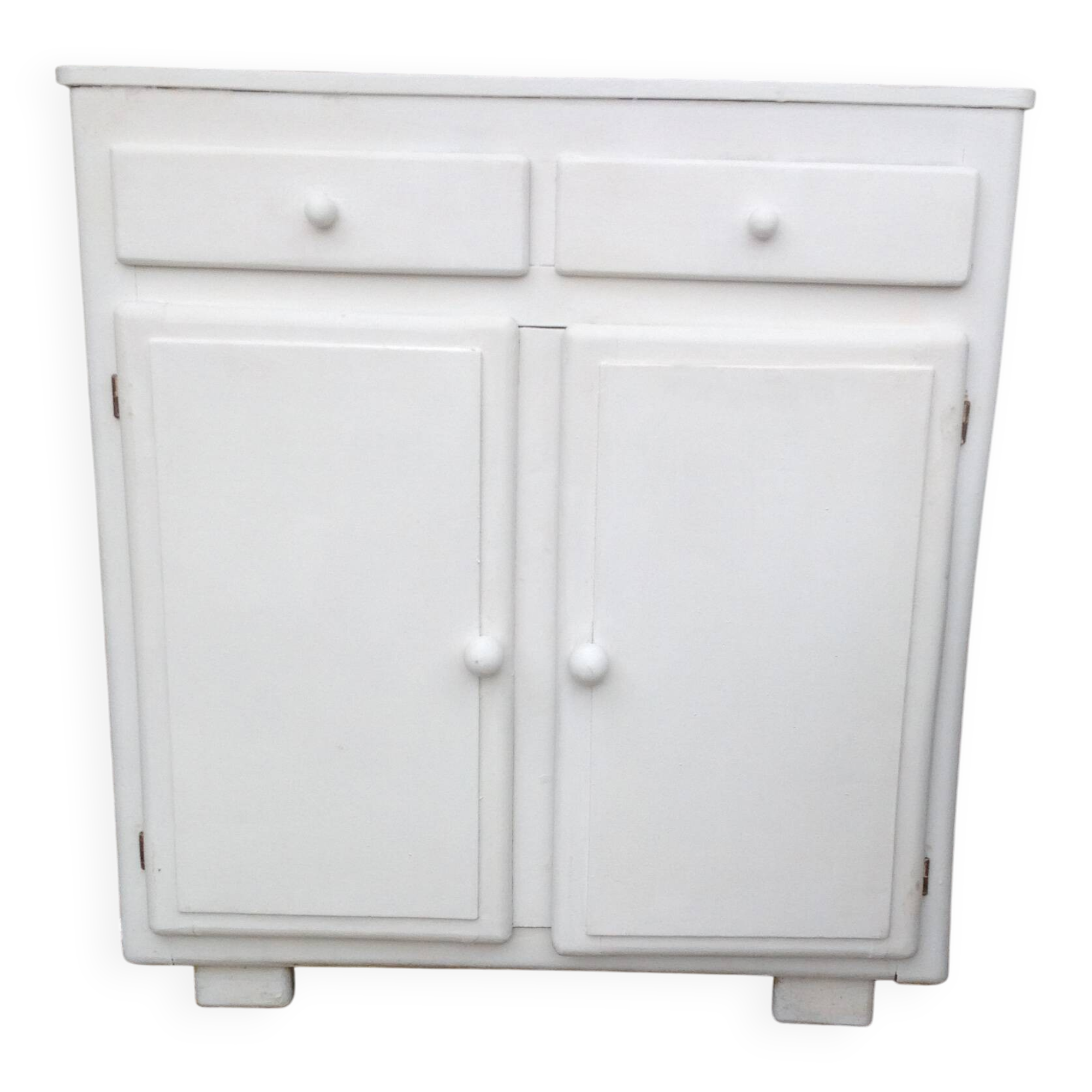 Vintage Mado buffet in Parisian buffet style