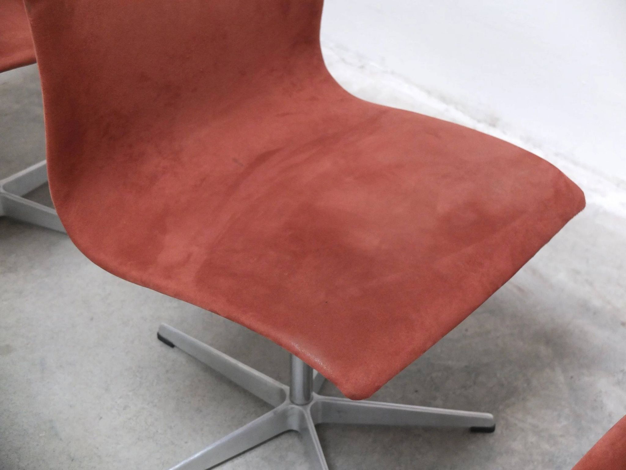 Early set of 4 'Oxford' swivel chairs by Arne Jacobsen for Fritz Hansen, 1966
