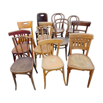 Lots de 12 chaises dépareillées bistrot