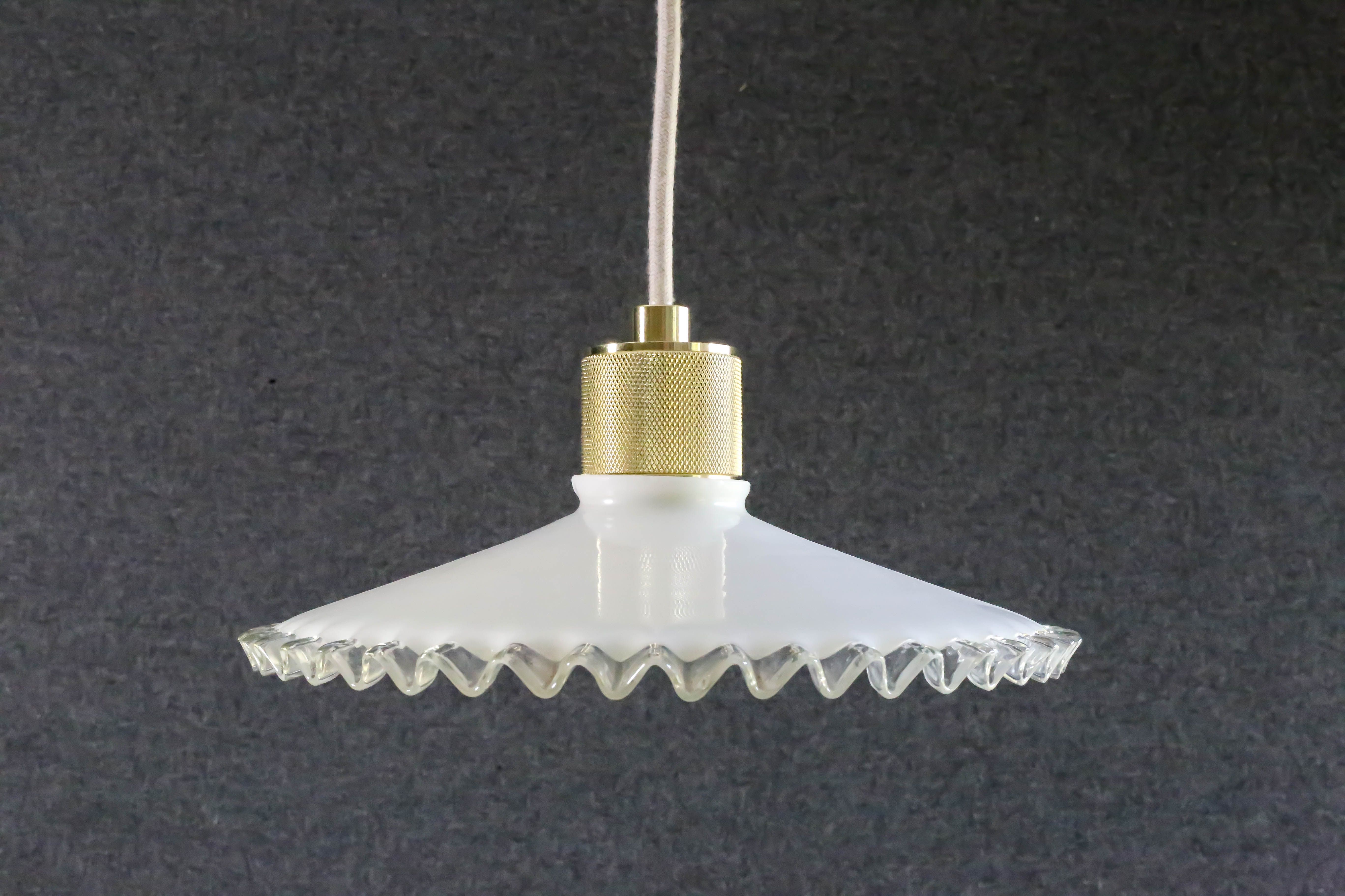 Opaline pendant light in white glass with transparent pleated edges - contemporary metal socket