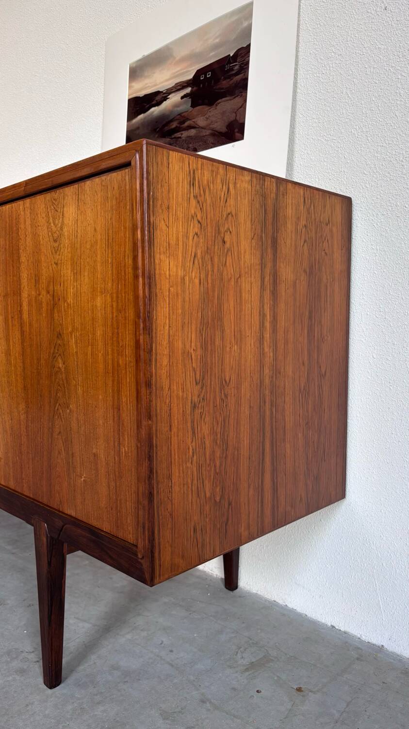 Buffet Henry Rosengren Hansen en palissandre, milieu du siècle