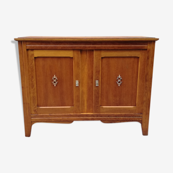 Buffet parisien à décors dorés - 123x94