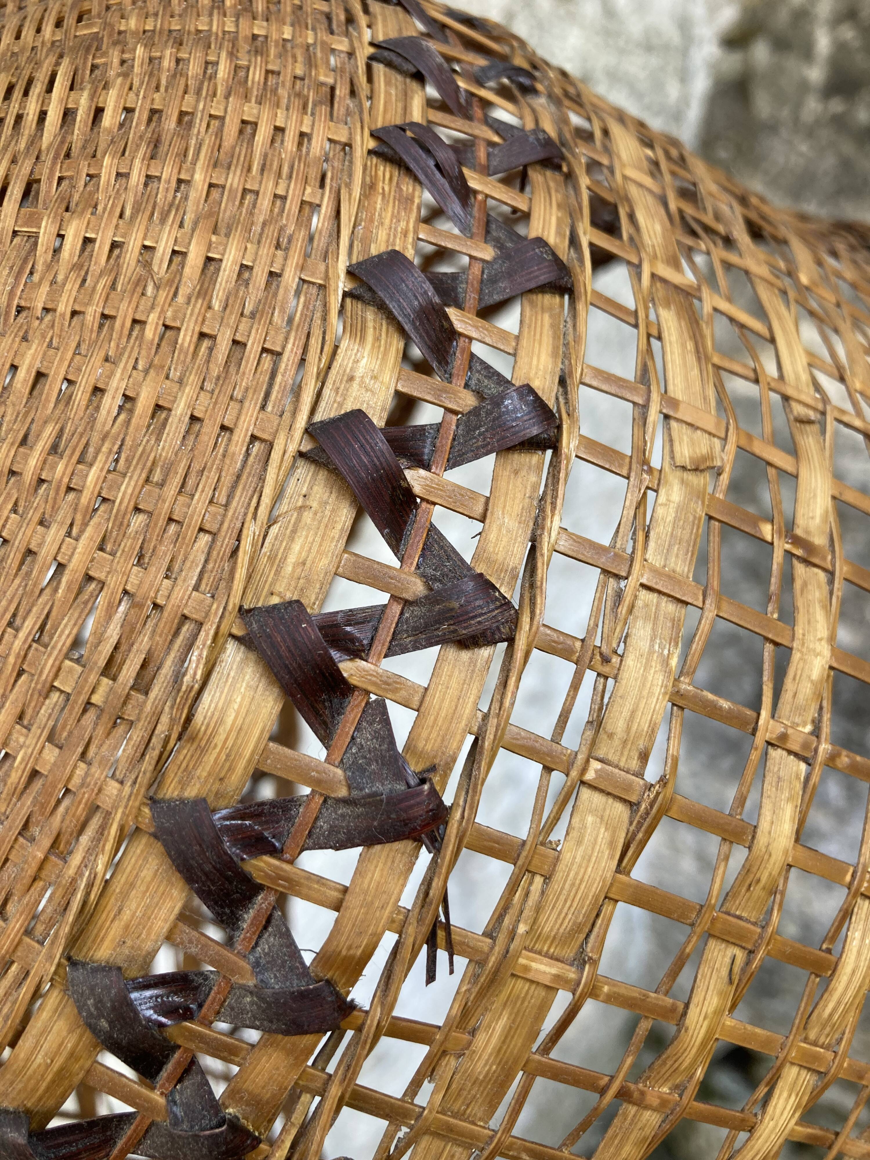 Suspension en osier vintage