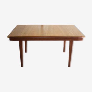 Extensible in the 1960s teak dining table