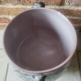 Tripod enamelled ceramic pot shape with lid