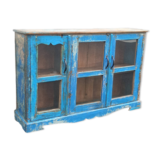 Small wooden display buffet