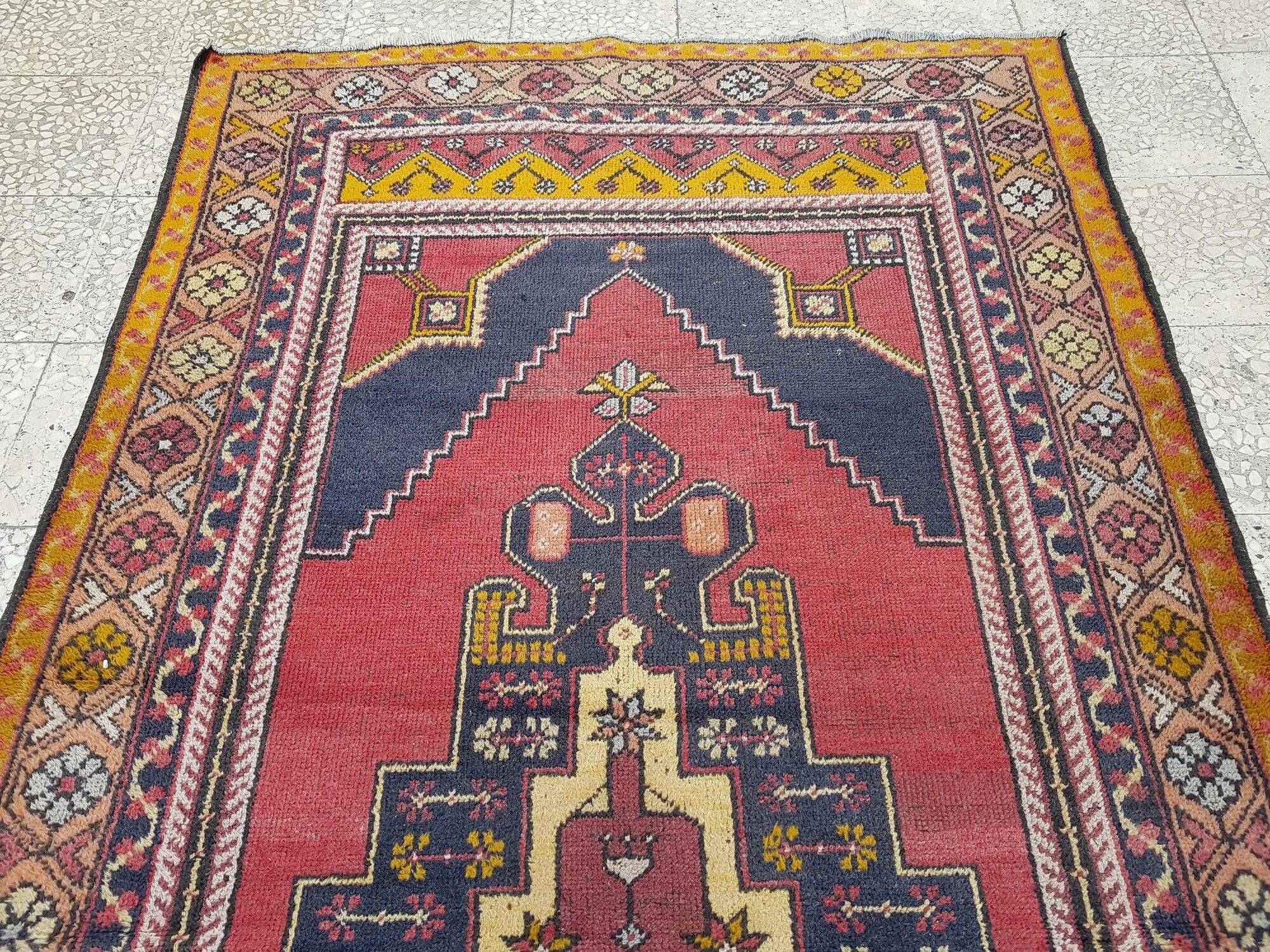 Tapis turc vintage fait main