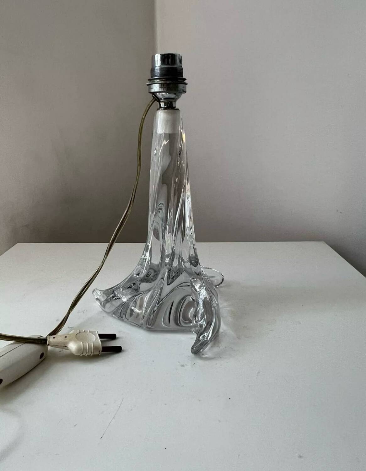 1960s vintage twisted crystal lamp base, Daum style