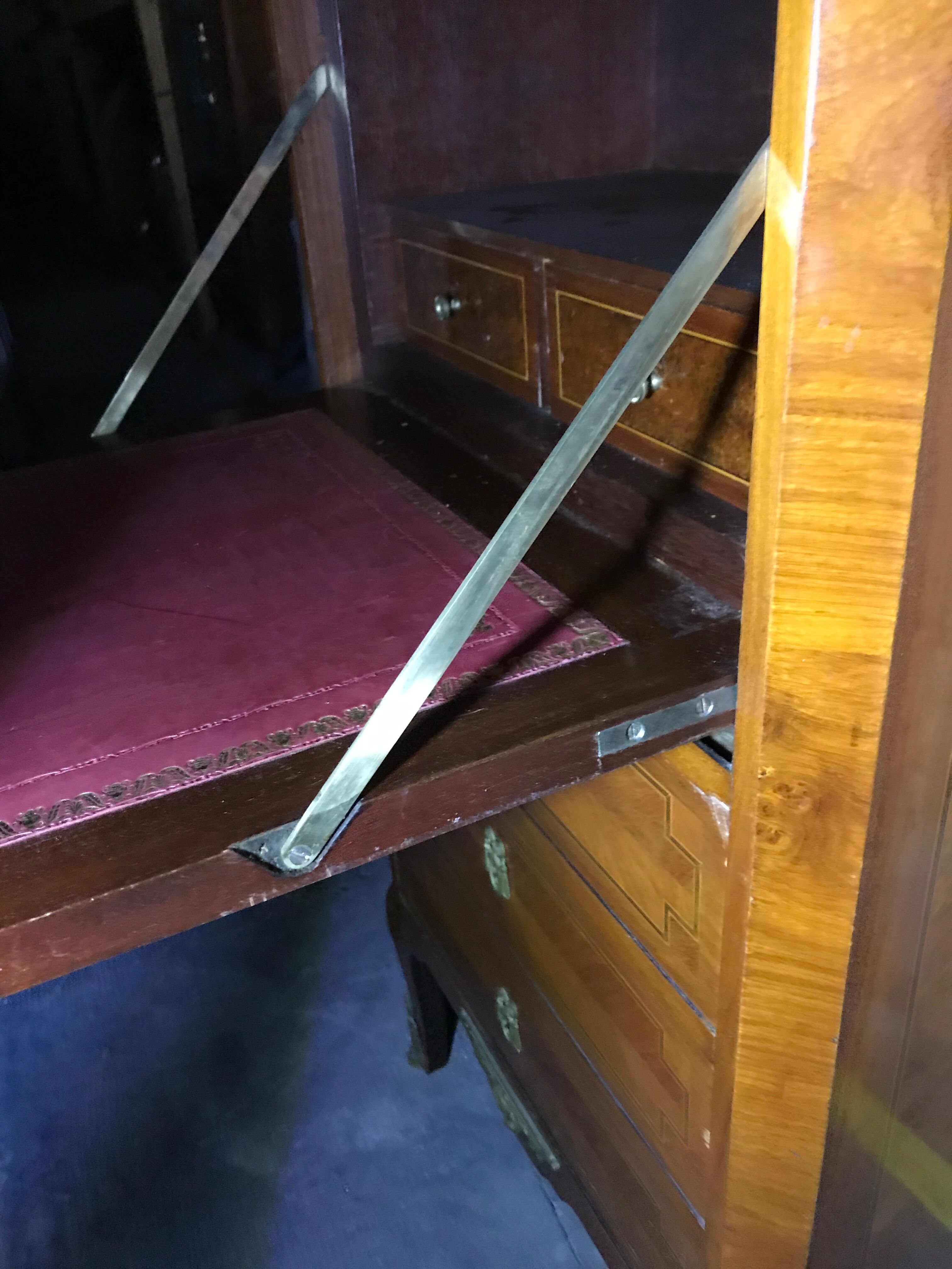 Transition writing desk 1920