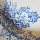 Hollow plate in earthenware decorated with flowers