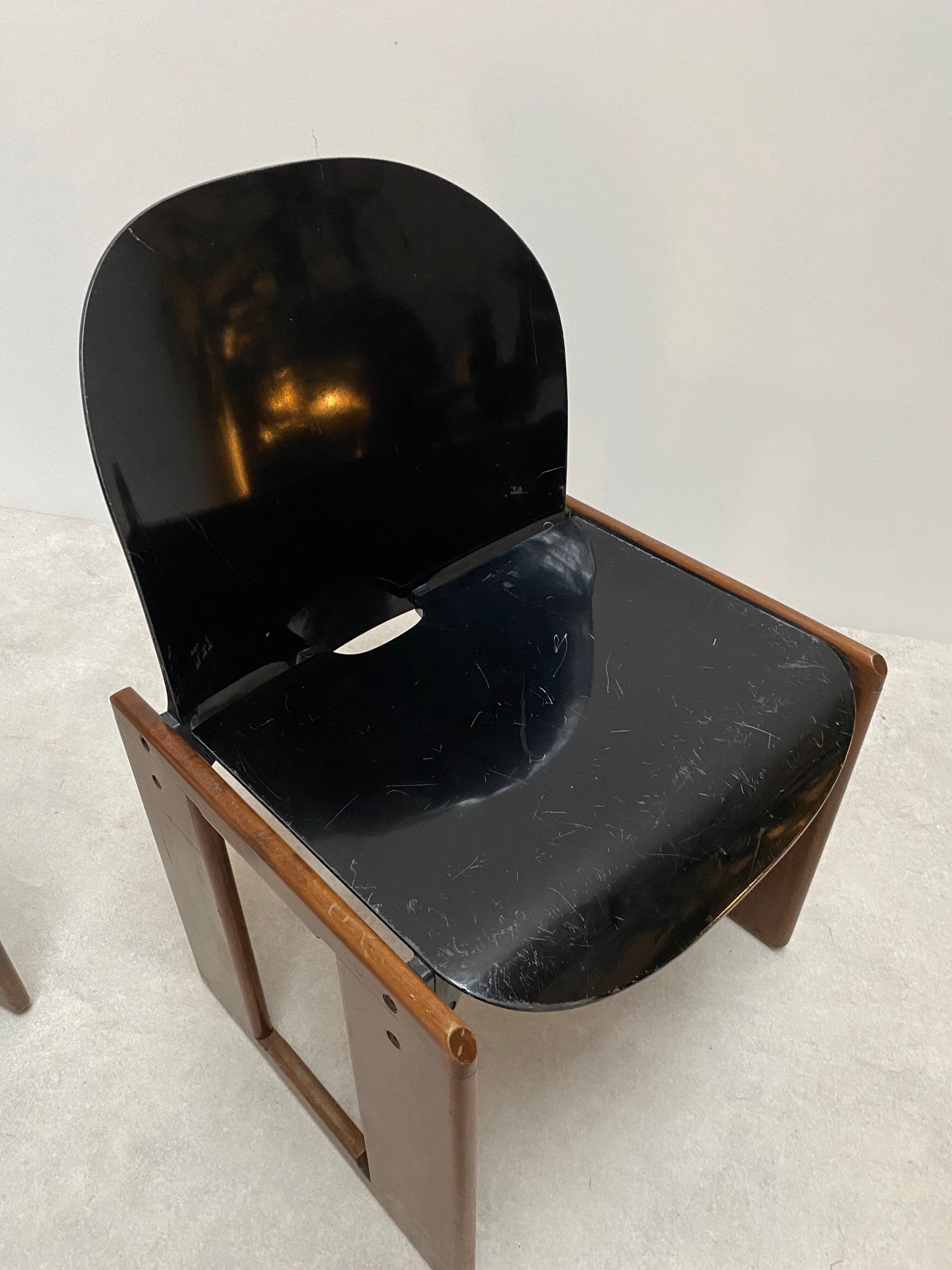 Pair of chairs of Afra and Tobia scarpa model dialogo