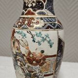 Set of three pieces of Japanese Satsuma-style ceramics.