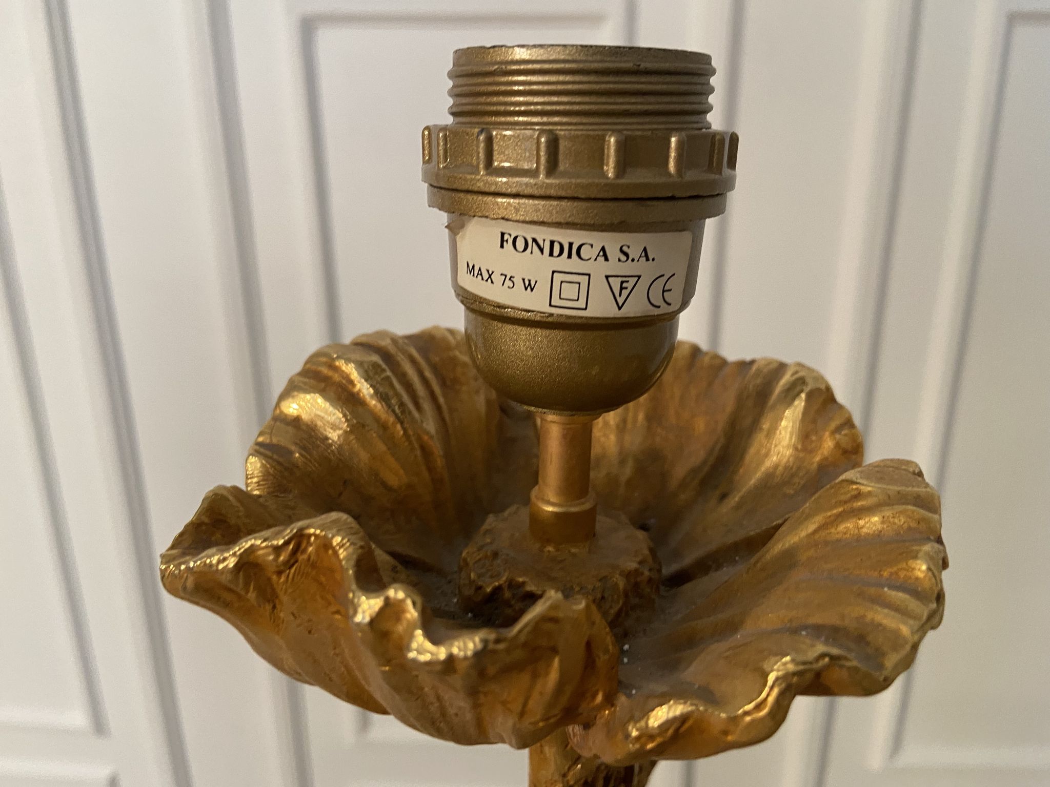 Sculptural bronze lamp, Fondica, Paris